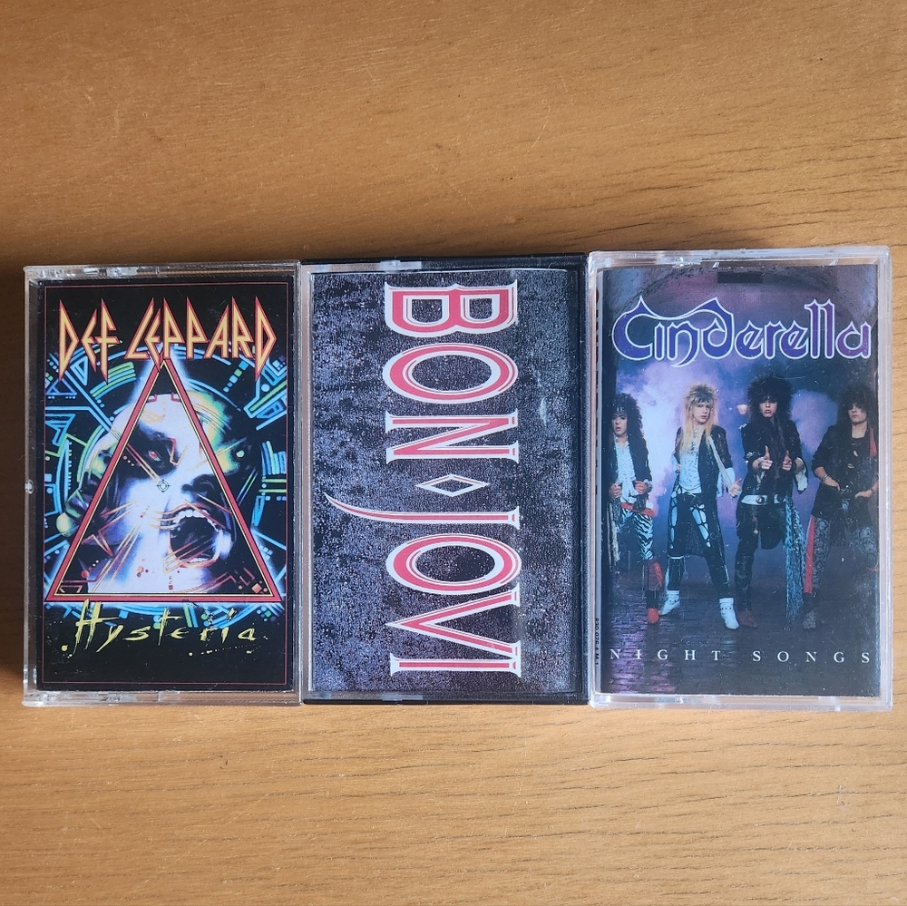 Def Leppard, Bon Jovi, Cinderella - 1980s Cassette Tapes (Lot of 3)  - Picture 2 of 8